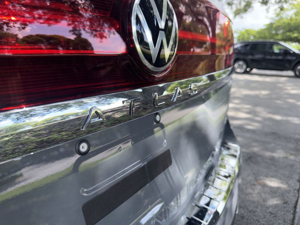 Thumbnail: 2026 Volkswagen Atlas - 6