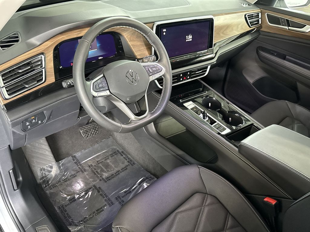 Thumbnail: 2026 Volkswagen Atlas - 2