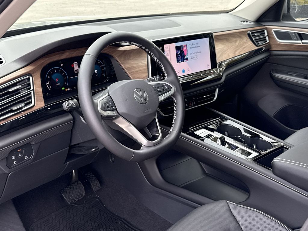 Thumbnail: 2026 Volkswagen Atlas - 2