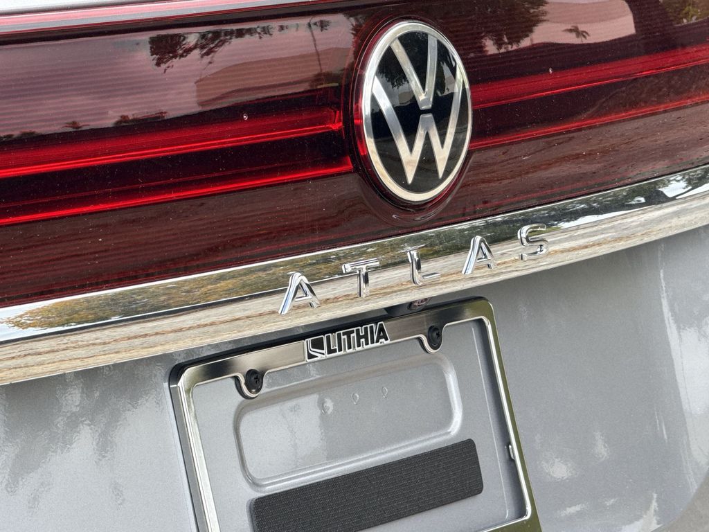 Thumbnail: 2026 Volkswagen Atlas - 6
