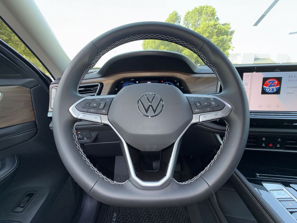Thumbnail: 2026 Volkswagen Atlas - 9