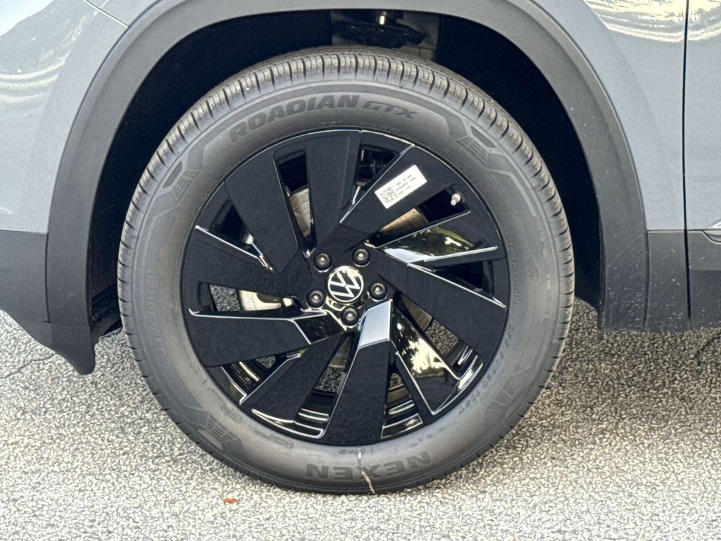 Thumbnail: 2026 Volkswagen Atlas - 7