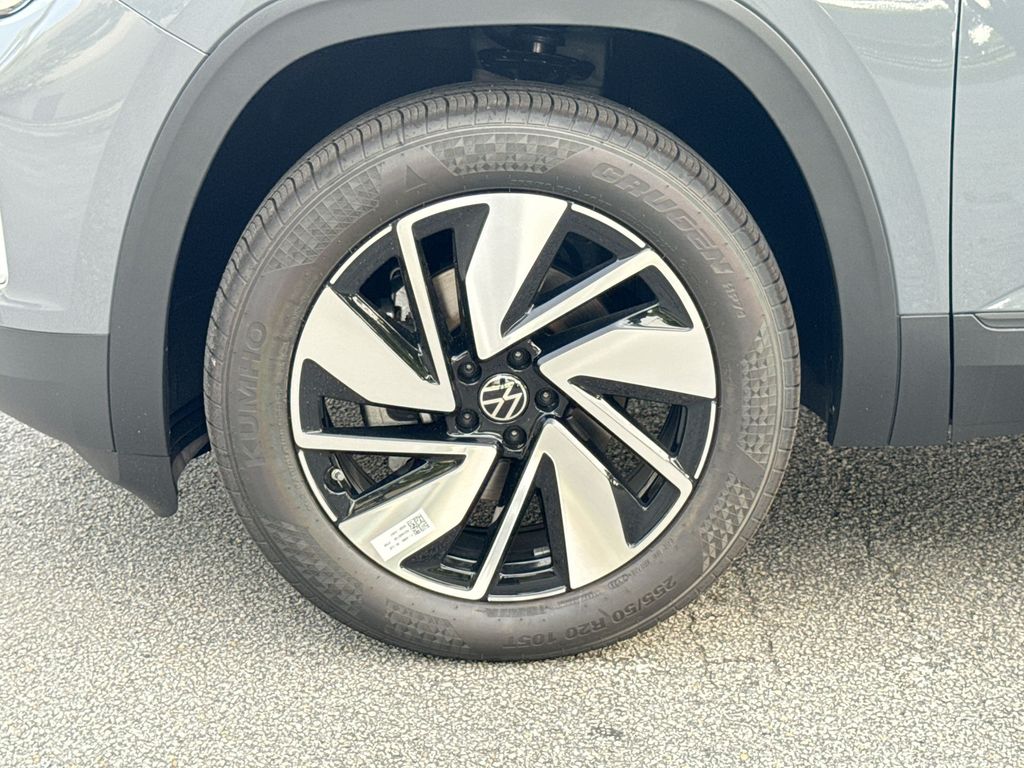 Thumbnail: 2026 Volkswagen Atlas - 8