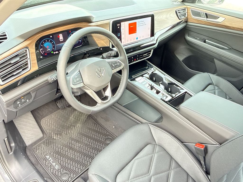 Thumbnail: 2026 Volkswagen Atlas - 2