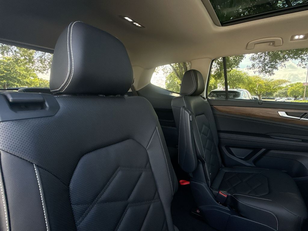 Thumbnail: 2026 Volkswagen Atlas - 29