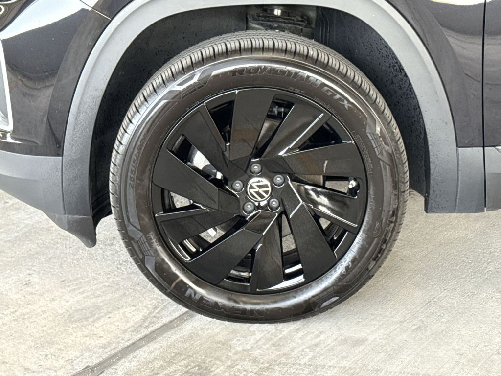Thumbnail: 2026 Volkswagen Atlas - 7
