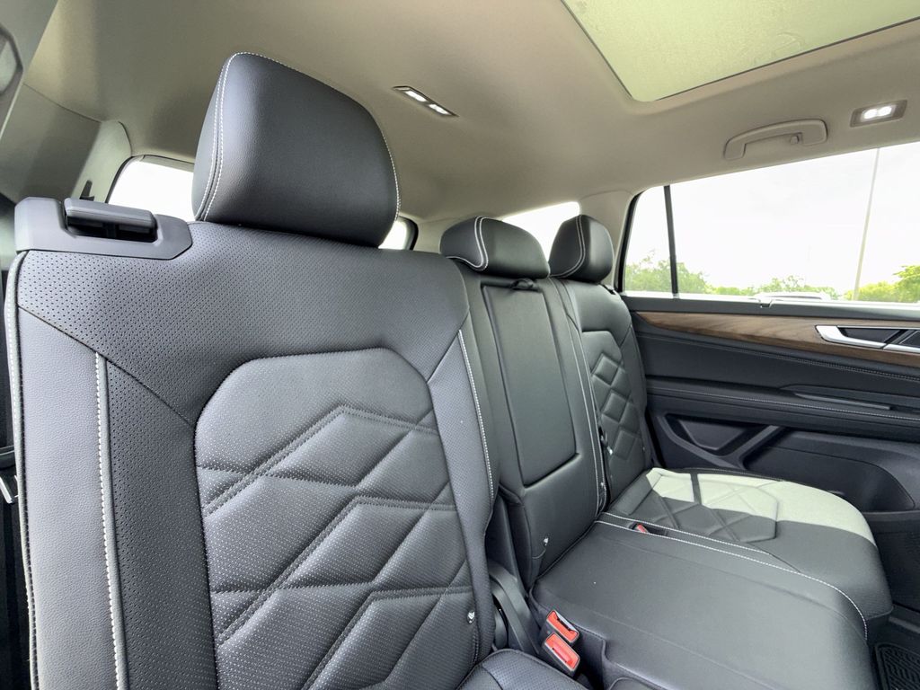 Thumbnail: 2026 Volkswagen Atlas - 28
