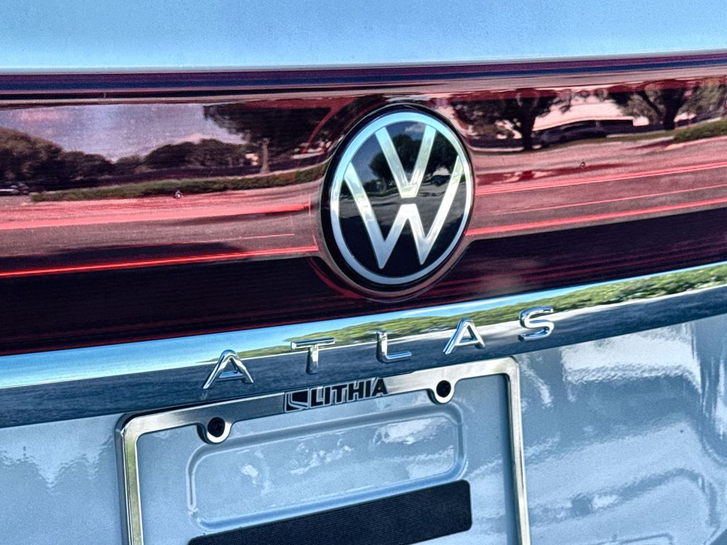 Thumbnail: 2026 Volkswagen Atlas - 6