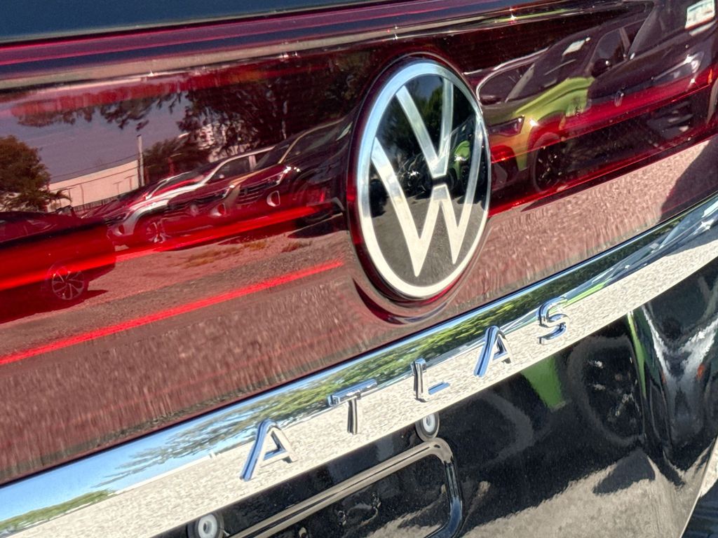 Thumbnail: 2026 Volkswagen Atlas - 7