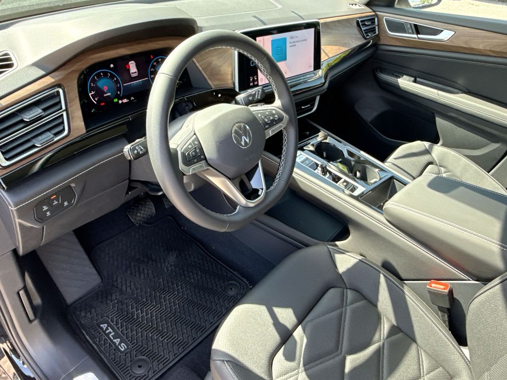 Thumbnail: 2026 Volkswagen Atlas - 2