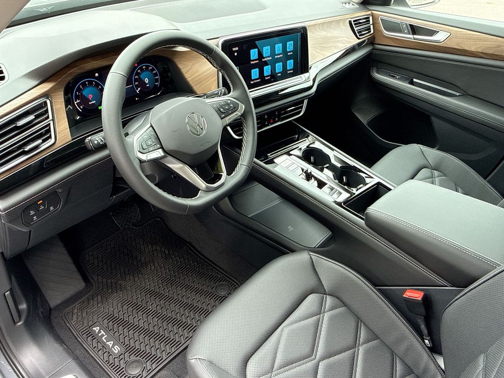 Thumbnail: 2026 Volkswagen Atlas - 2