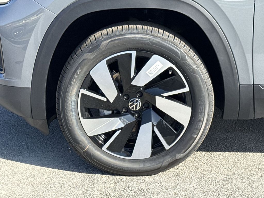 Thumbnail: 2026 Volkswagen Atlas - 7