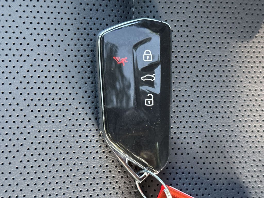 Thumbnail: 2026 Volkswagen ID.4 - 17