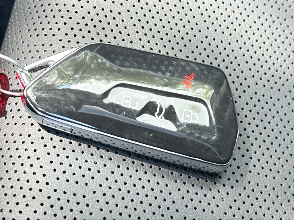Thumbnail: 2026 Volkswagen ID.4 - 16