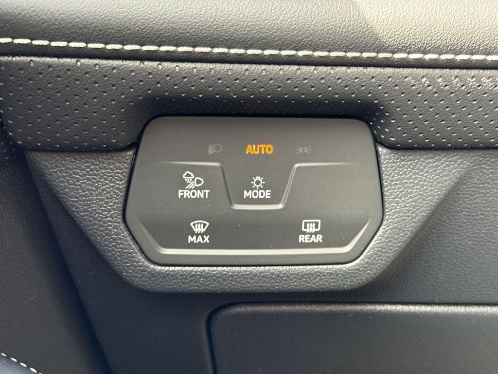 Thumbnail: 2026 Volkswagen Atlas - 25