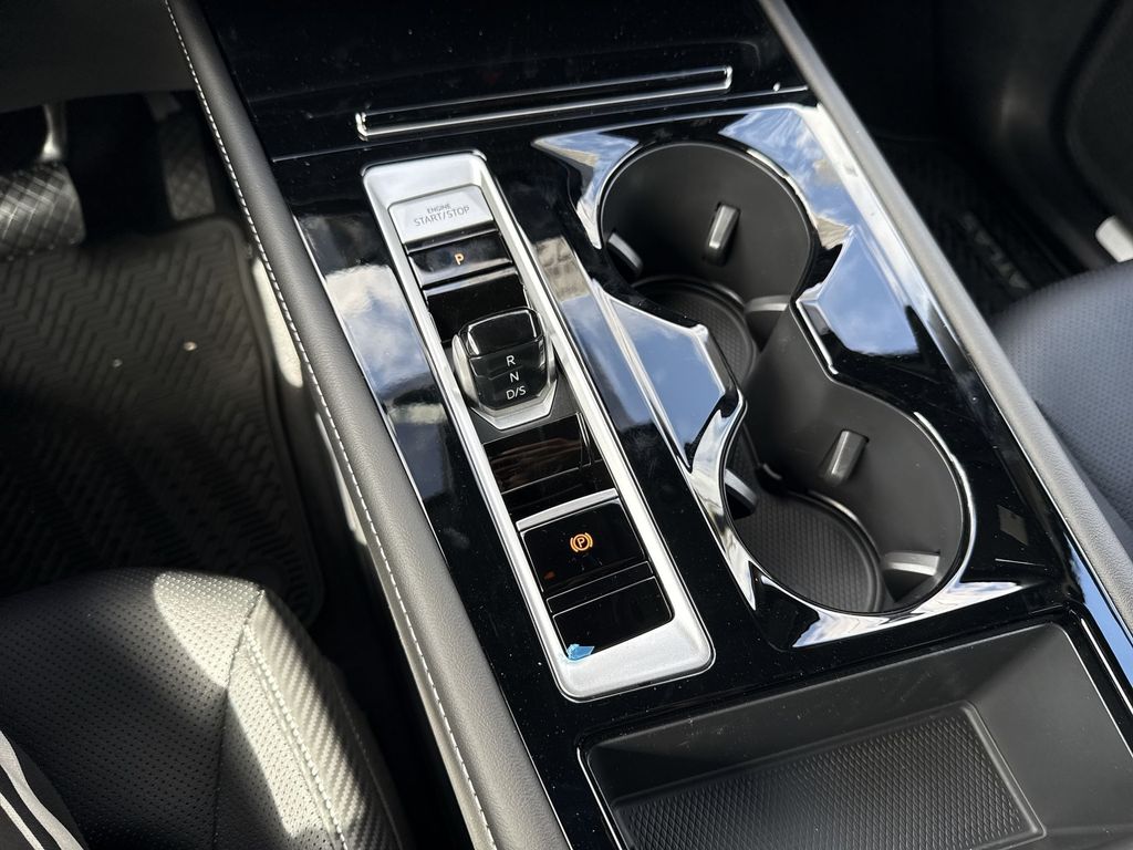 Thumbnail: 2026 Volkswagen Atlas - 16