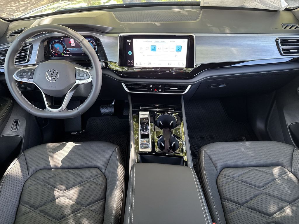 Thumbnail: 2026 Volkswagen Atlas - 12