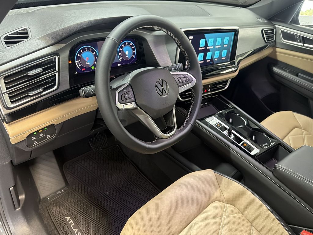 Thumbnail: 2026 Volkswagen Atlas - 2