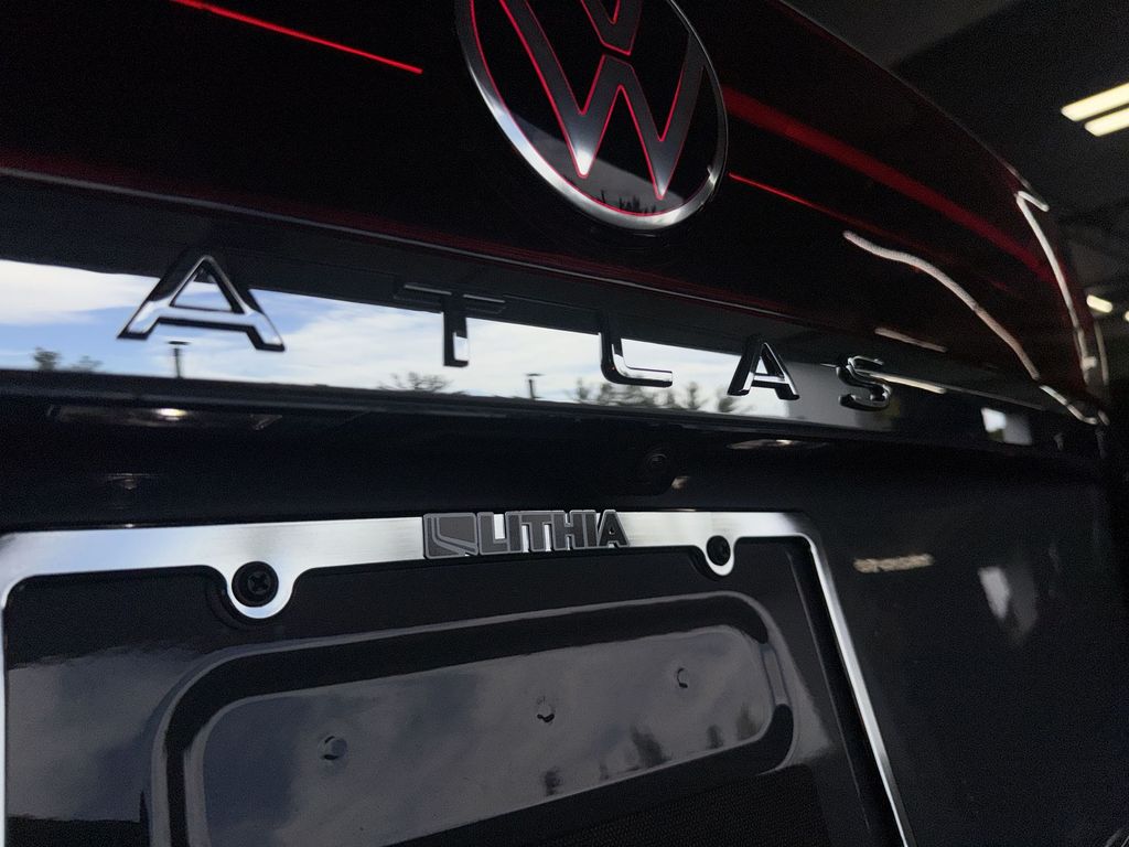 Thumbnail: 2026 Volkswagen Atlas - 15