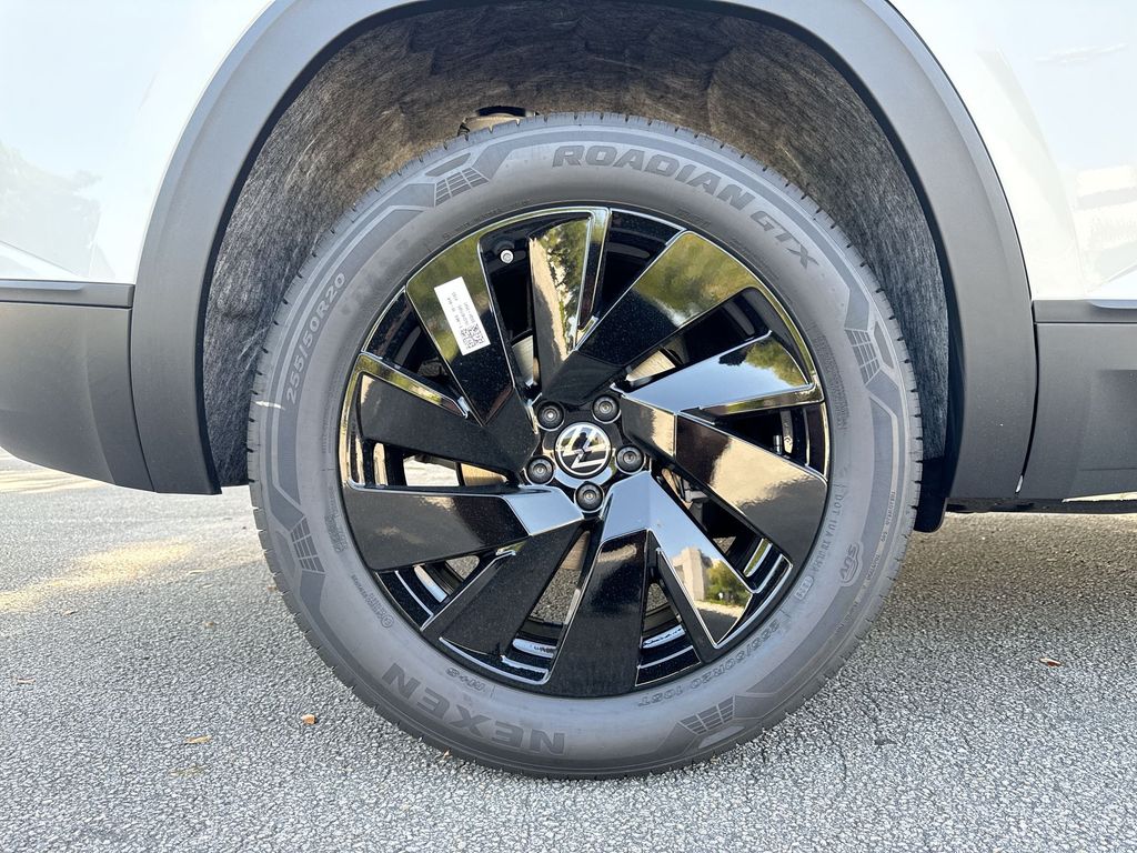Thumbnail: 2026 Volkswagen Atlas - 7