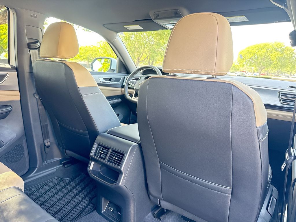 Thumbnail: 2026 Volkswagen Atlas - 11