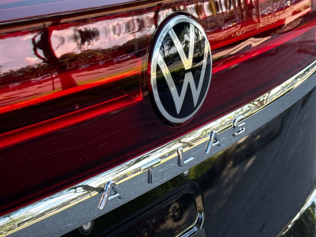Thumbnail: 2026 Volkswagen Atlas - 4