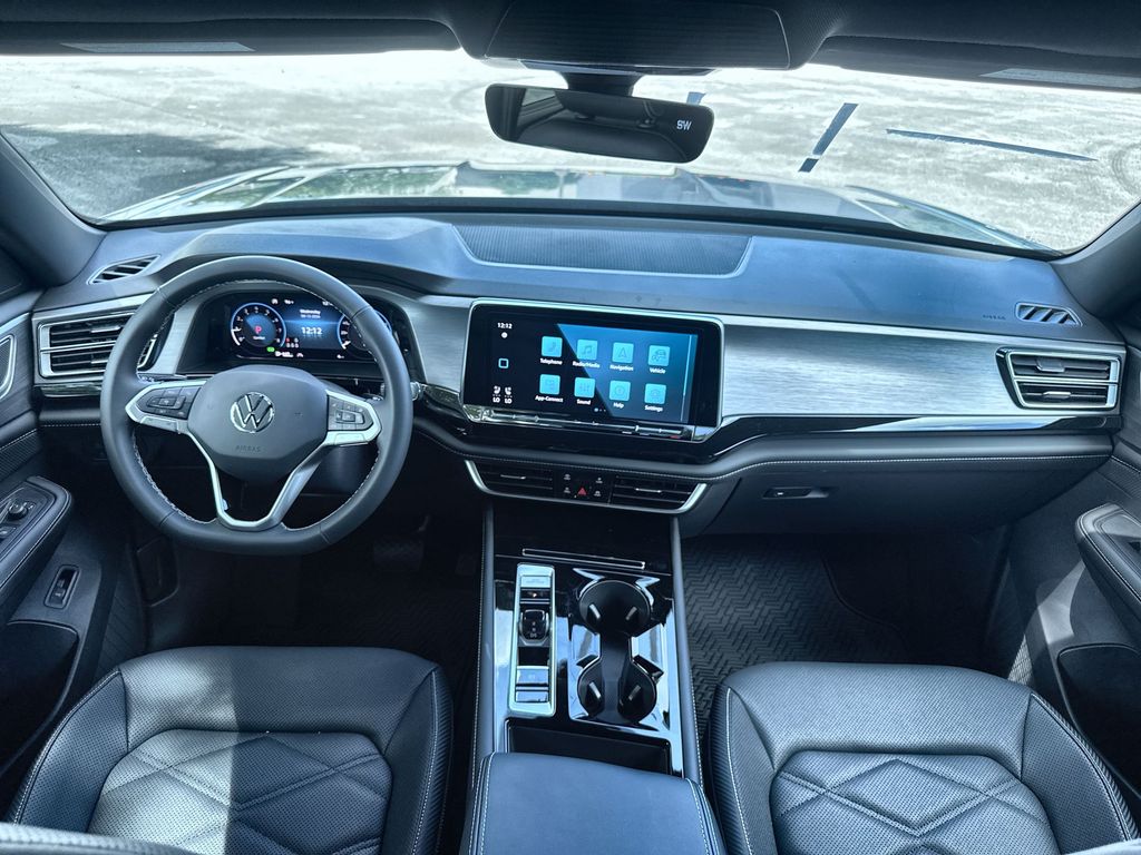 Thumbnail: 2026 Volkswagen Atlas - 13