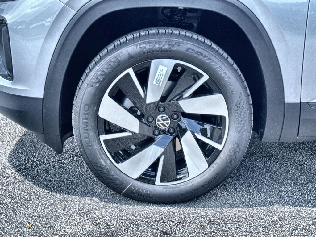 Thumbnail: 2026 Volkswagen Atlas - 7