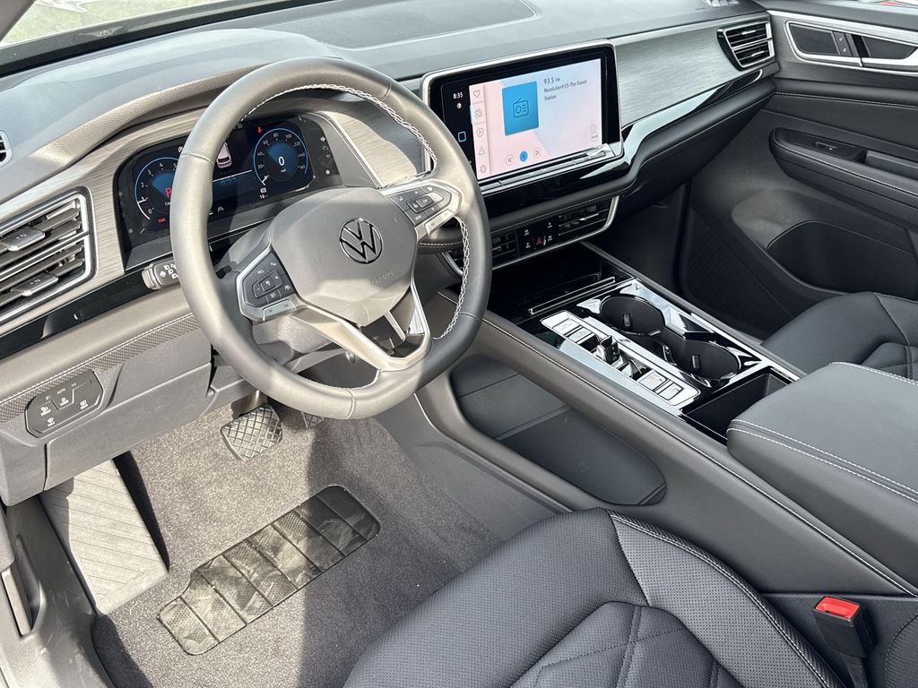 Thumbnail: 2026 Volkswagen Atlas - 2