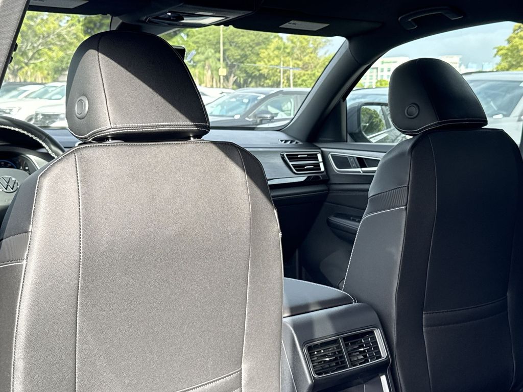 Thumbnail: 2026 Volkswagen Atlas - 11