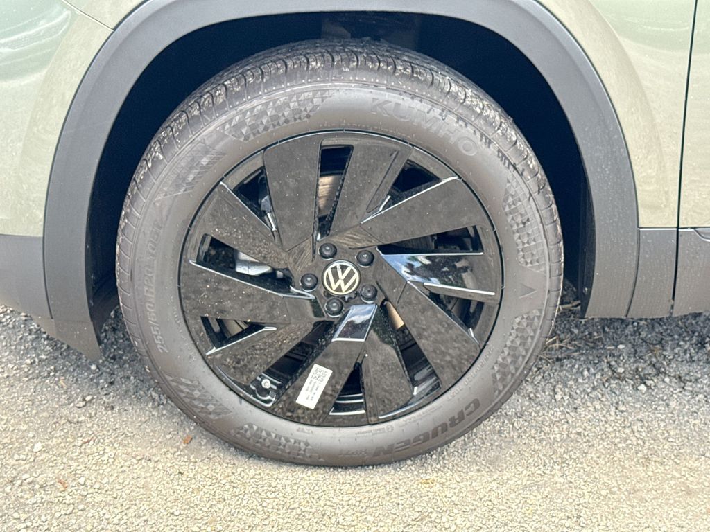 Thumbnail: 2026 Volkswagen Atlas - 8