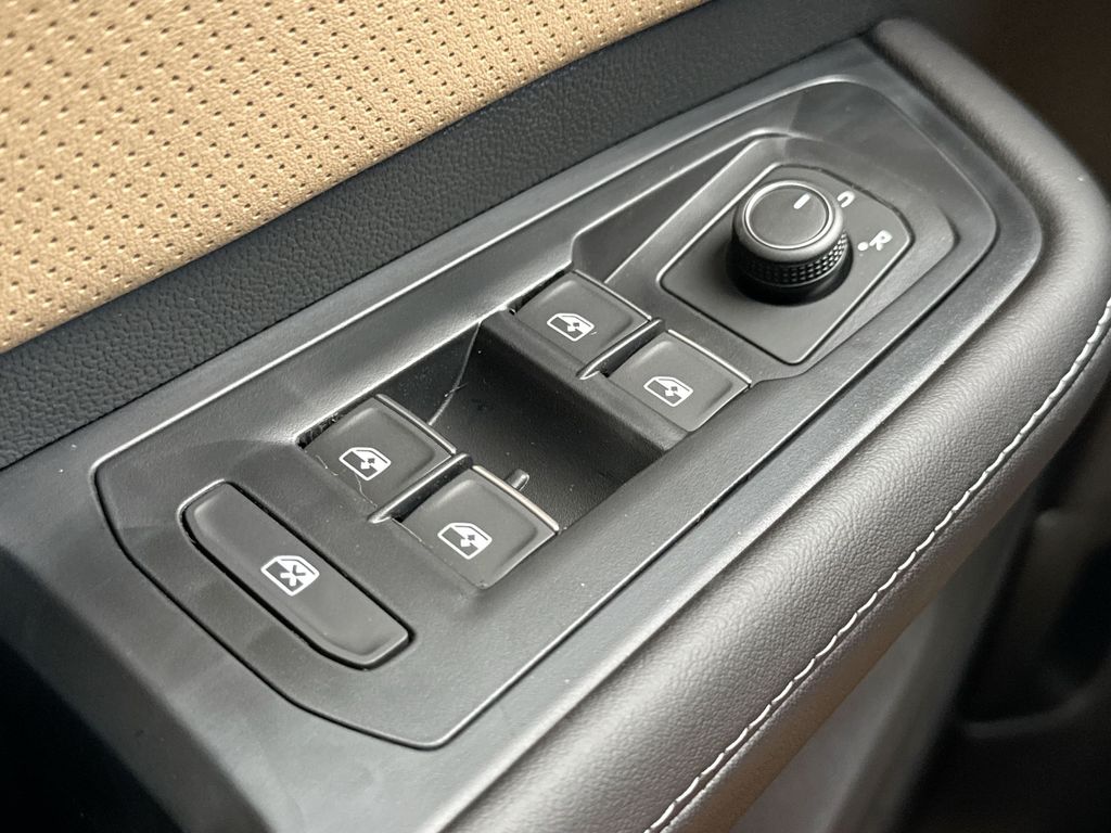 Thumbnail: 2026 Volkswagen Atlas - 27
