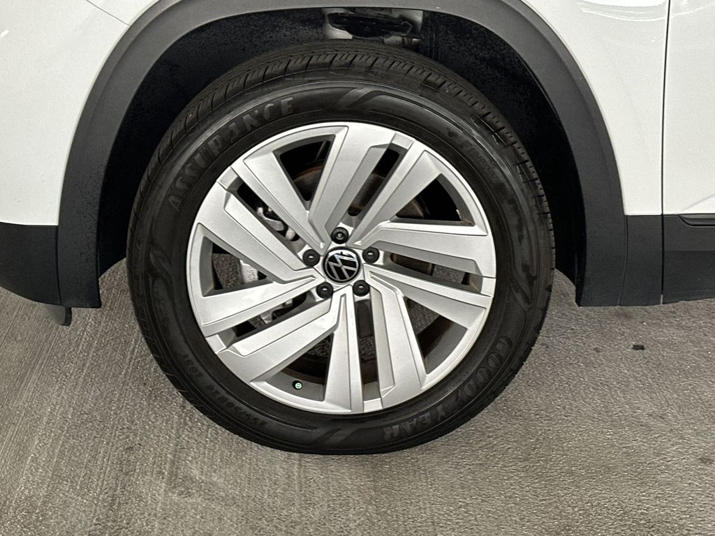 Thumbnail: 2023 Volkswagen Atlas - 7