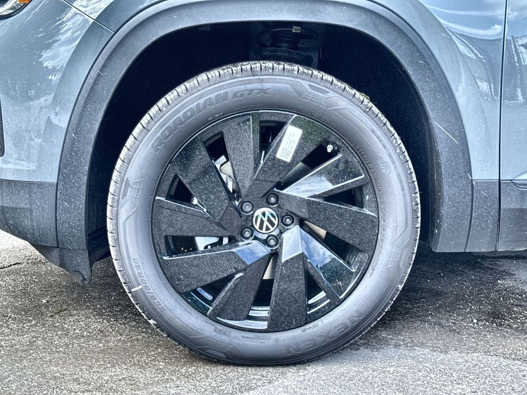 Thumbnail: 2026 Volkswagen Atlas - 7