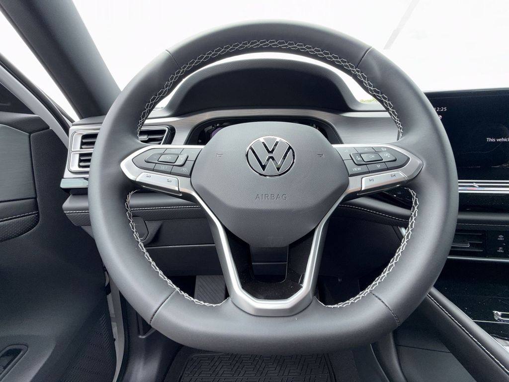 Thumbnail: 2026 Volkswagen Atlas - 10