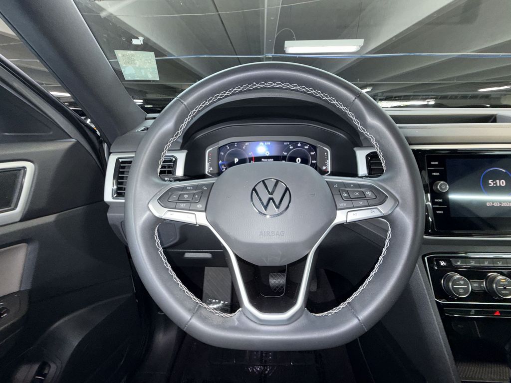 Thumbnail: 2023 Volkswagen Atlas - 10