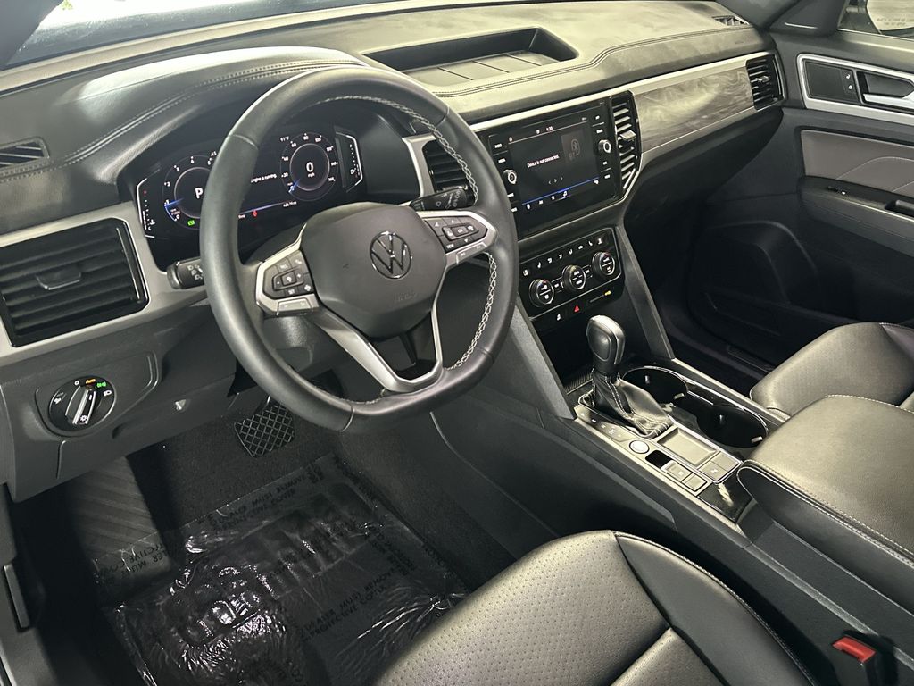Thumbnail: 2023 Volkswagen Atlas - 2