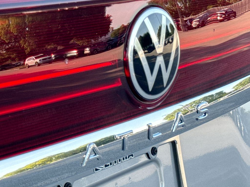 Thumbnail: 2026 Volkswagen Atlas - 7