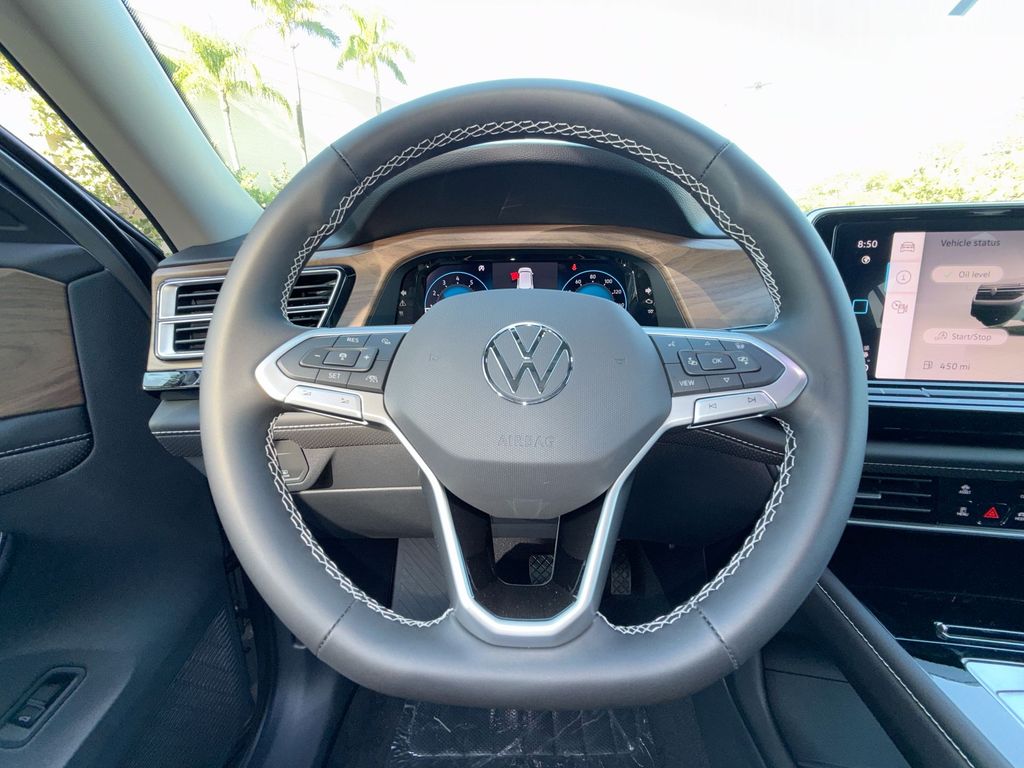 Thumbnail: 2026 Volkswagen Atlas - 10