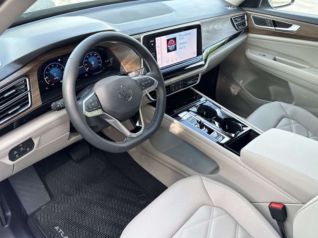 Thumbnail: 2026 Volkswagen Atlas - 2