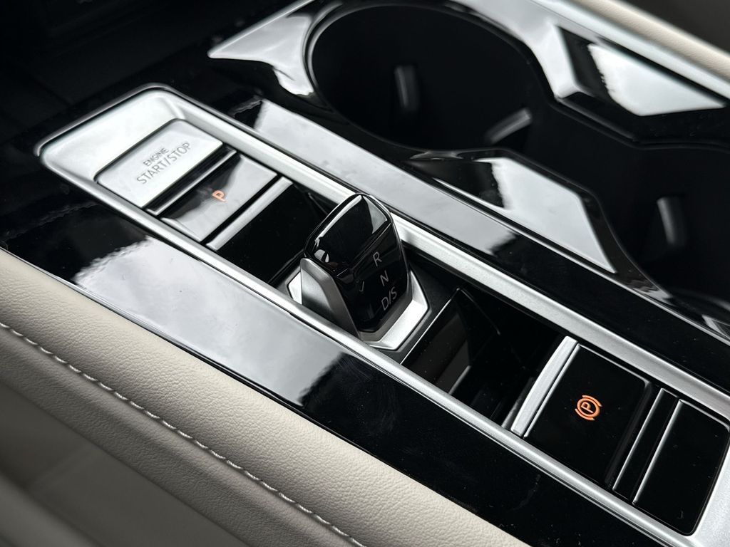 Thumbnail: 2026 Volkswagen Atlas - 15