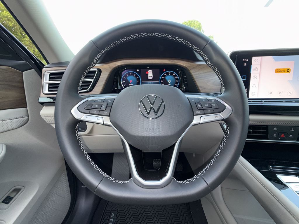 Thumbnail: 2026 Volkswagen Atlas - 9