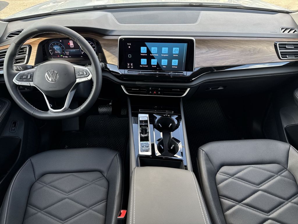 Thumbnail: 2026 Volkswagen Atlas - 13