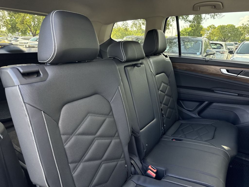 Thumbnail: 2026 Volkswagen Atlas - 29