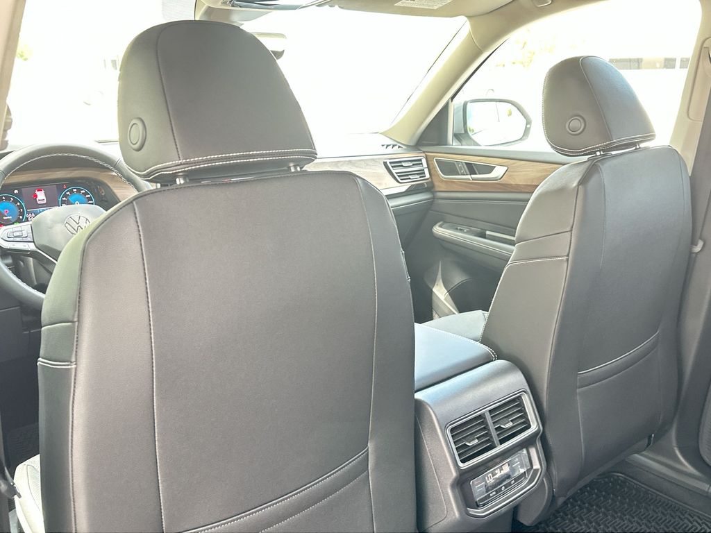 Thumbnail: 2026 Volkswagen Atlas - 28