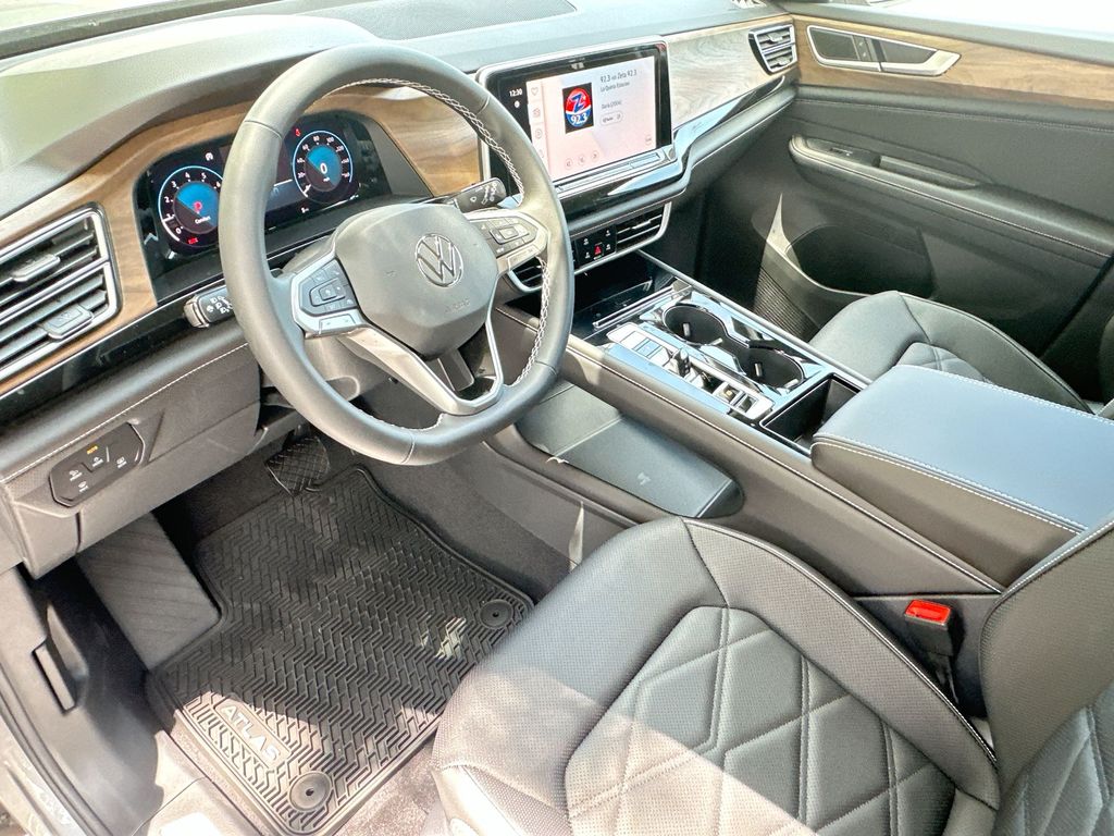 Thumbnail: 2026 Volkswagen Atlas - 2