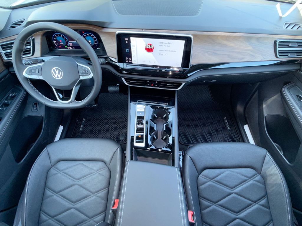 Thumbnail: 2026 Volkswagen Atlas - 13
