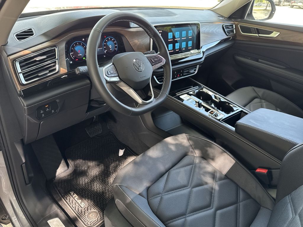 Thumbnail: 2026 Volkswagen Atlas - 2
