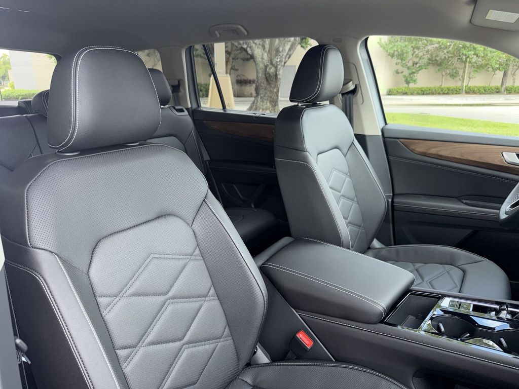 Thumbnail: 2026 Volkswagen Atlas - 29