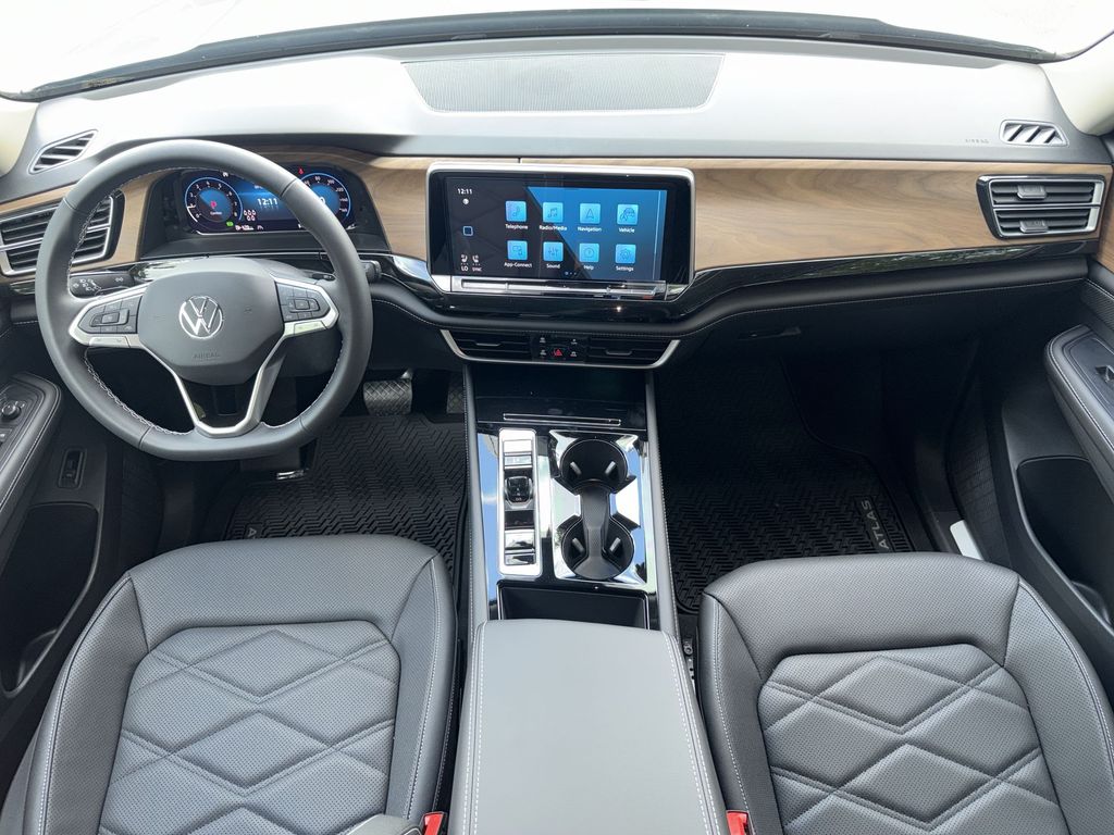 Thumbnail: 2026 Volkswagen Atlas - 12